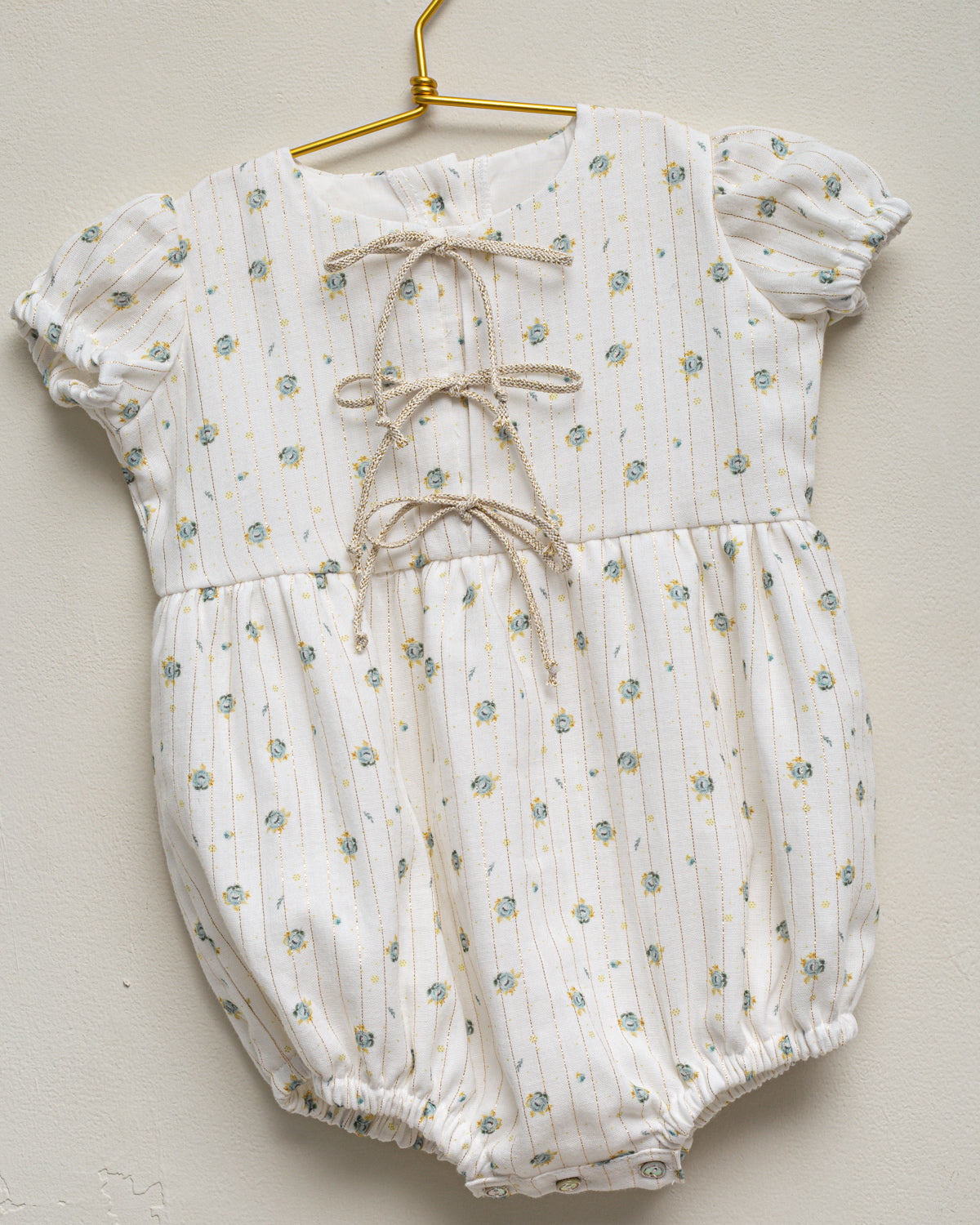 Ranita arras de bebe flores Cosmosophie