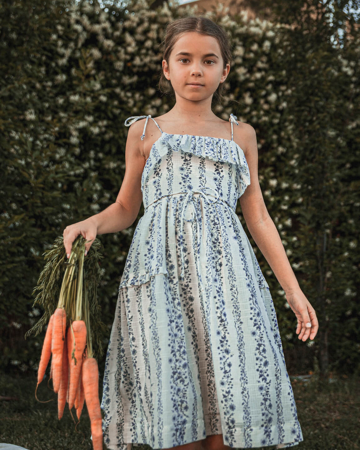 Vestido tirantes para iña flores cosmosophie