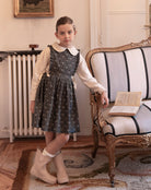 Pichi Hermes de lino azul marino con estampado de arboles de Cosmosophie.