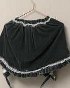 Preciosa mañanita para combinar con nuestros trajes de arras, Confeccionado en terciopelo a juego con nuestros vestidos. Cosmosophie