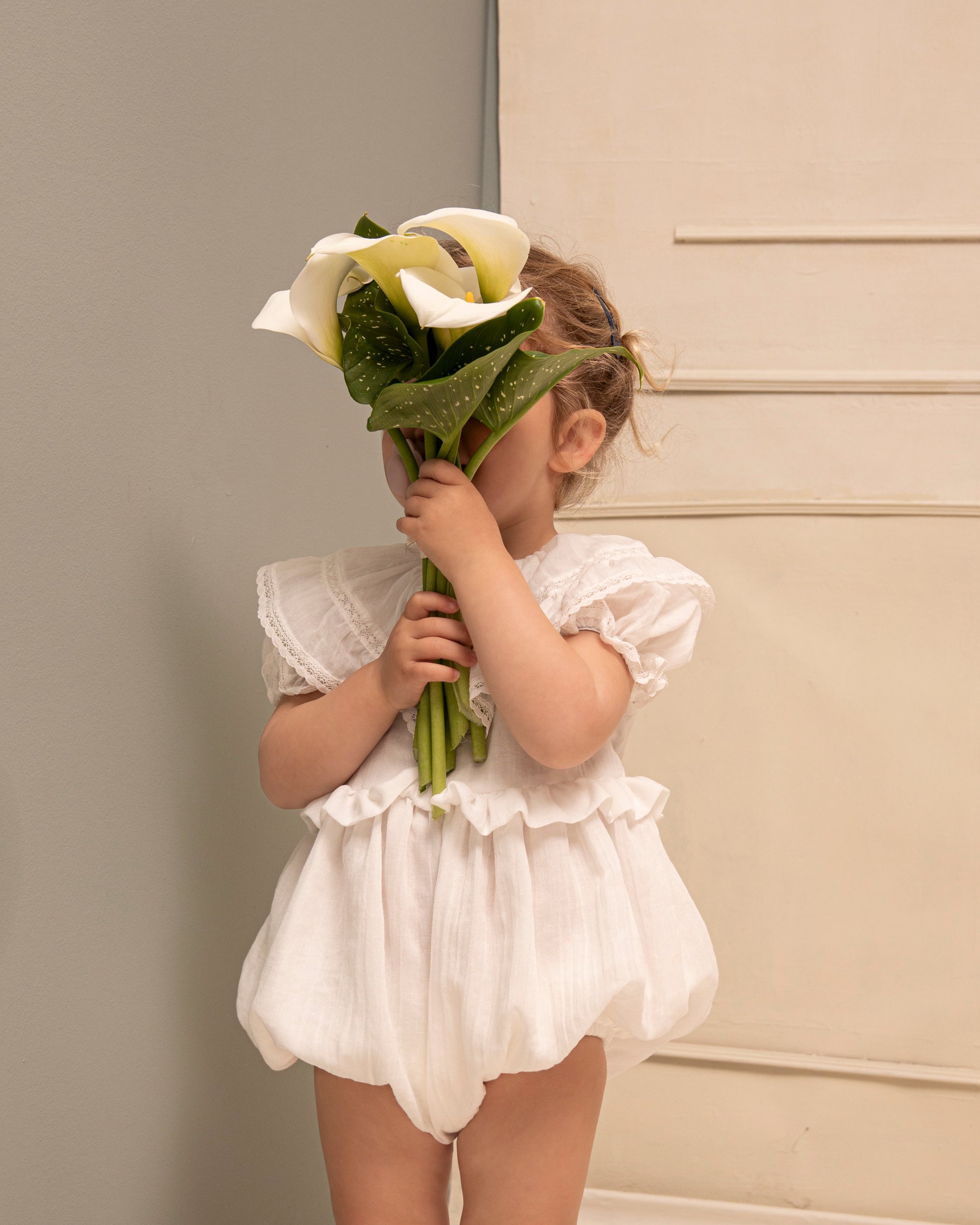 Ranita de Bautizo para bebe en blanco Yves de Cosmosophie