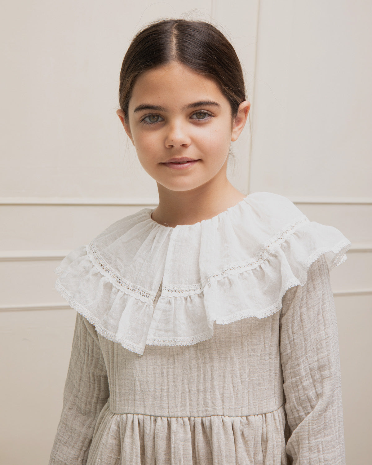 Vestido gris maxicuello muselina Yves Chambray