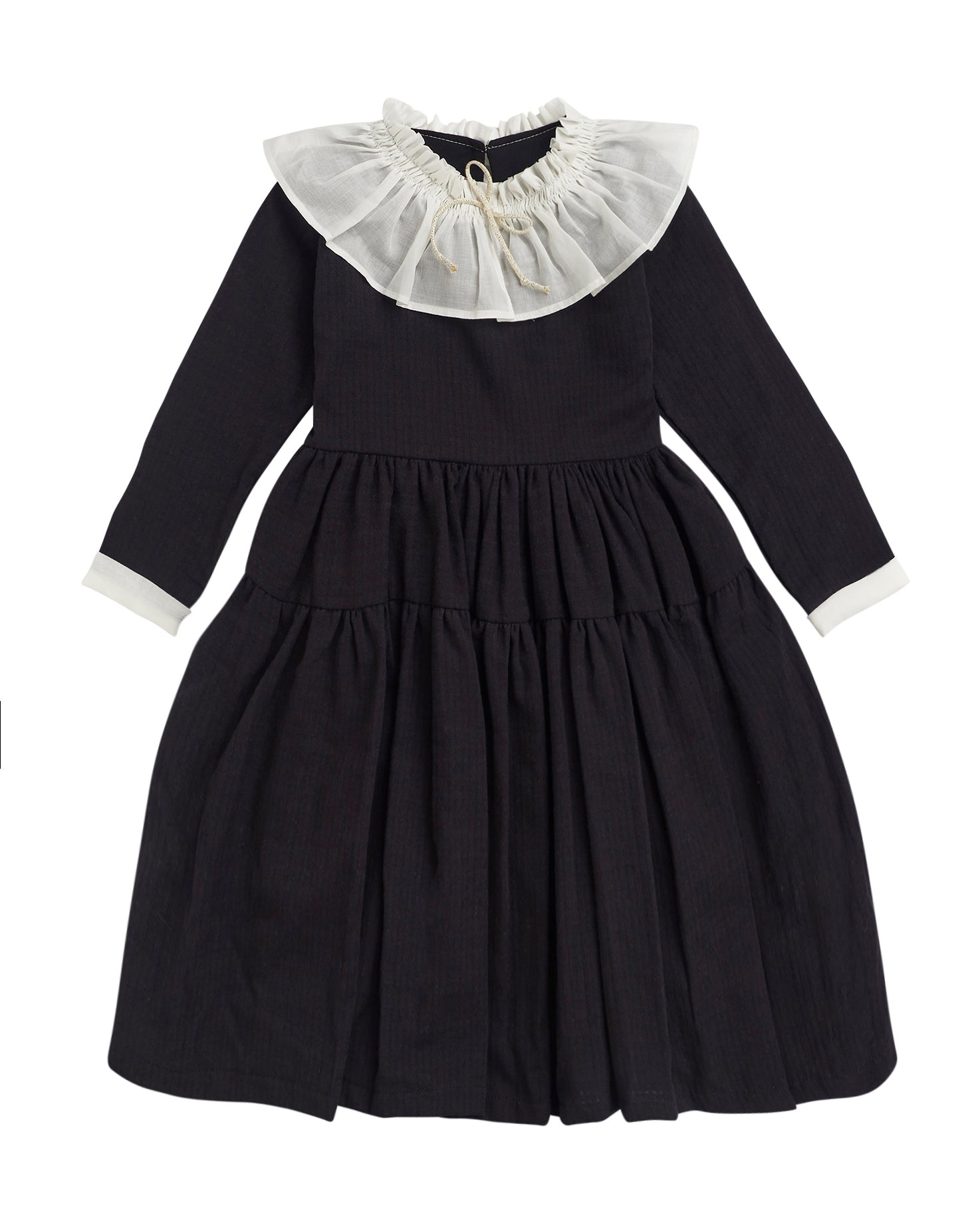 Vestido negro con cuello volante muselina en blanco Cosmosophie
