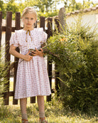 Vestido vichy con flores gran cuello y lacito oro Cosmosophie