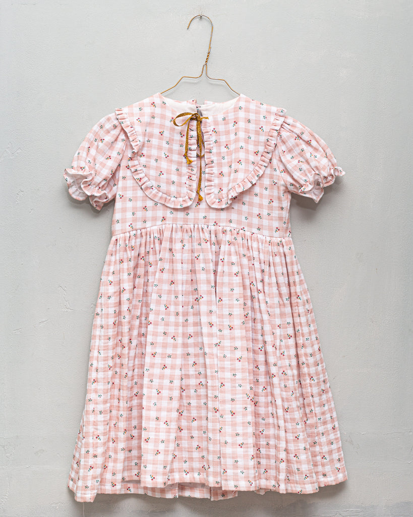 Dress for girl in gingham and flowers print. color pink. peter pan collar. gold bow. for wedding, flower girl, firts comunion, party