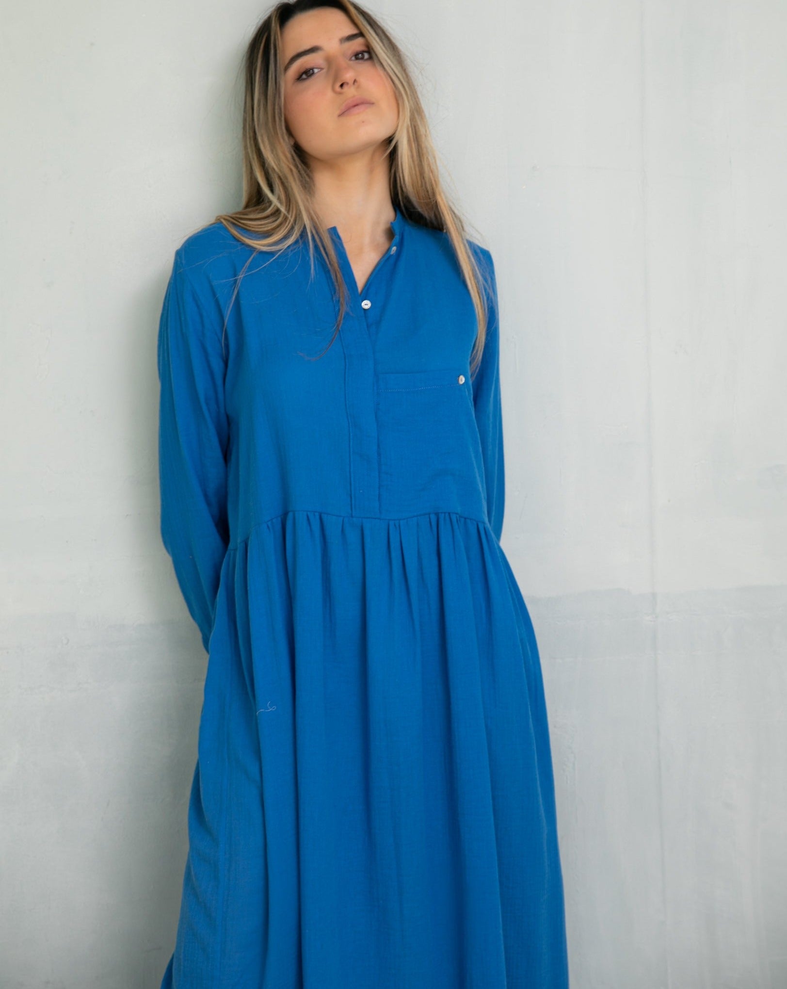 Long dress modest in blue cotton azzure cosmosophie cian dress